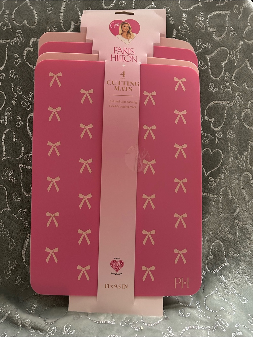 NWT Paris Hilton 13X9.5” Pink Bow Cutting Mats - Set of 4